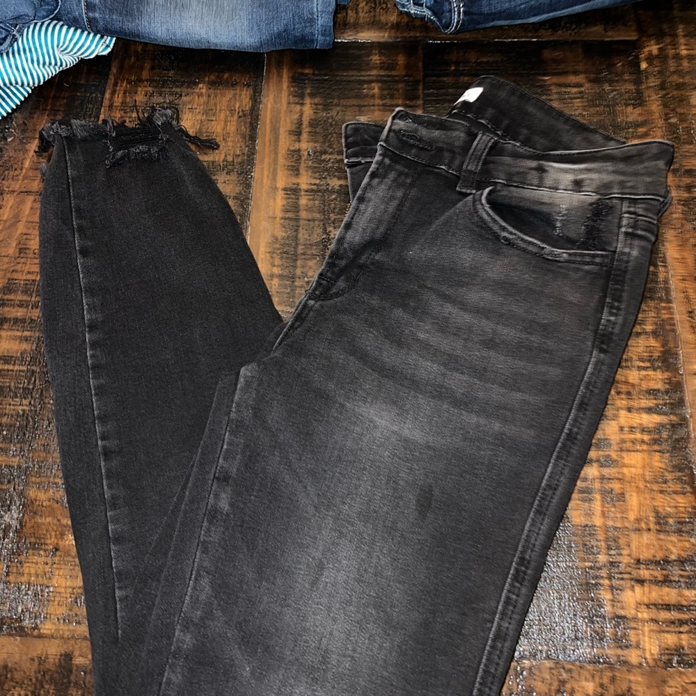 Flying Monkey Charcoal Skinny Women’s Jeans Frayed Hem